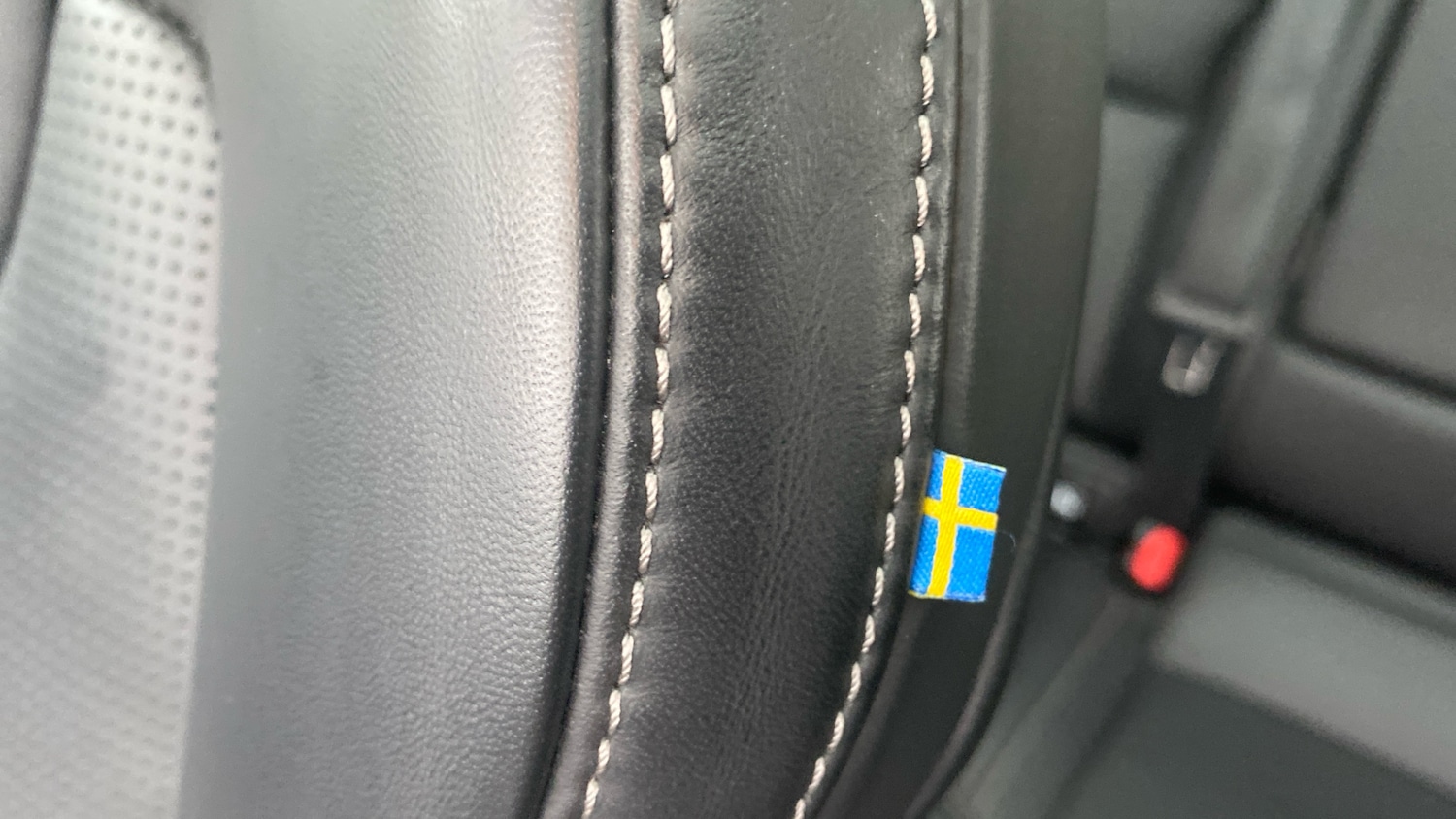 Used Volvo XC60 2025 for sale - 76653304: Photo 22