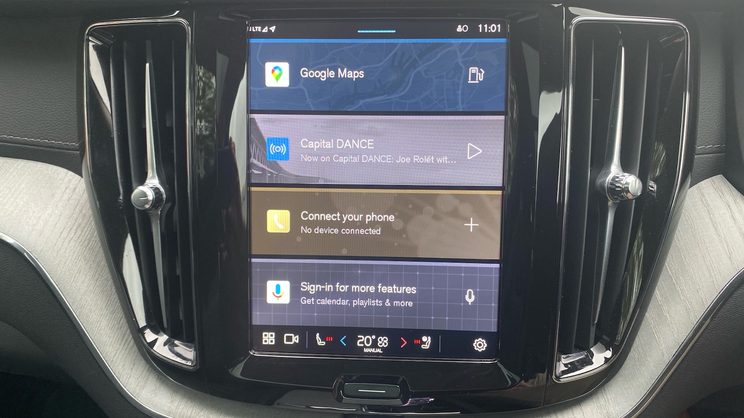 Used Volvo XC60 2025 for sale - 76653304: Photo 29