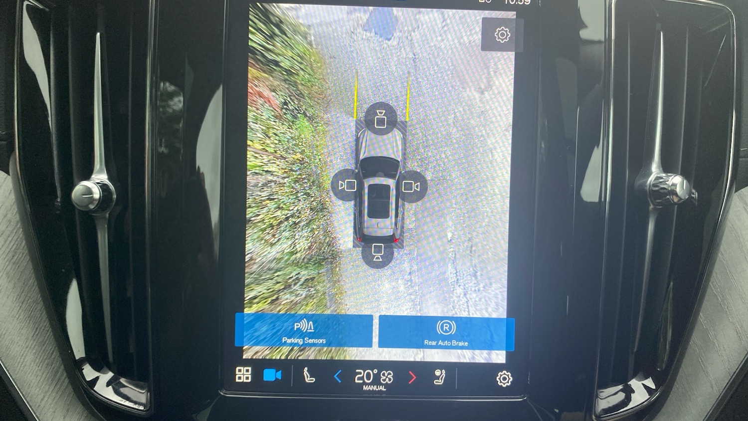 Used Volvo XC60 2025 for sale - 76653304: Photo 32