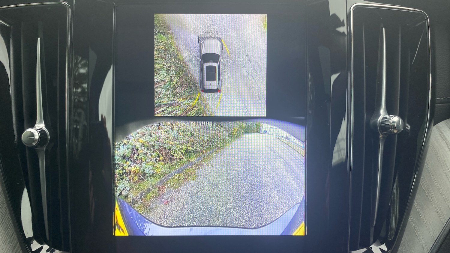 Used Volvo XC60 2025 for sale - 76653304: Photo 35