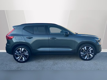 Used Volvo XC40 2026 for sale - 79195737: Photo
