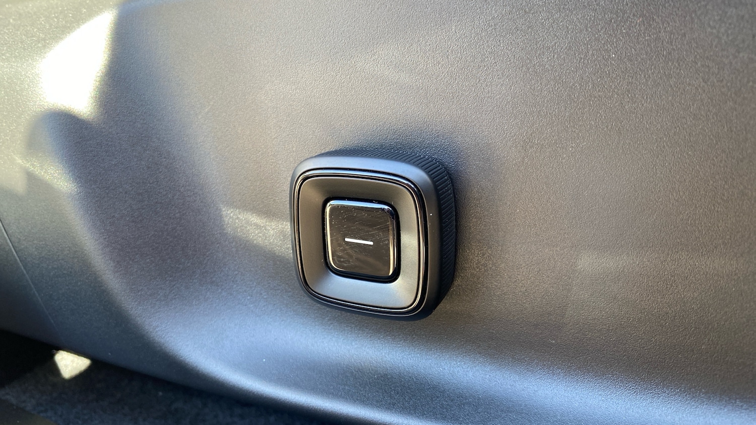 Used Volvo EX30 2025 for sale - 76037504: Photo 27