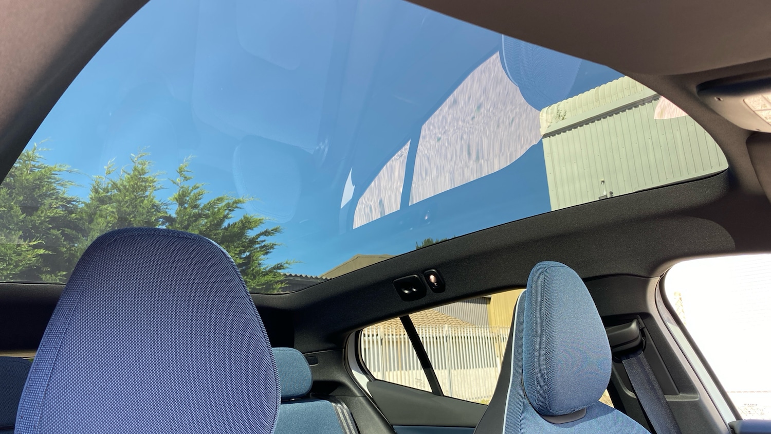 Used Volvo EX30 2025 for sale - 76037504: Photo 39