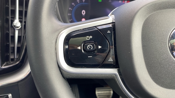 Used Volvo XC60 2022 for sale - 75440506: Photo 18