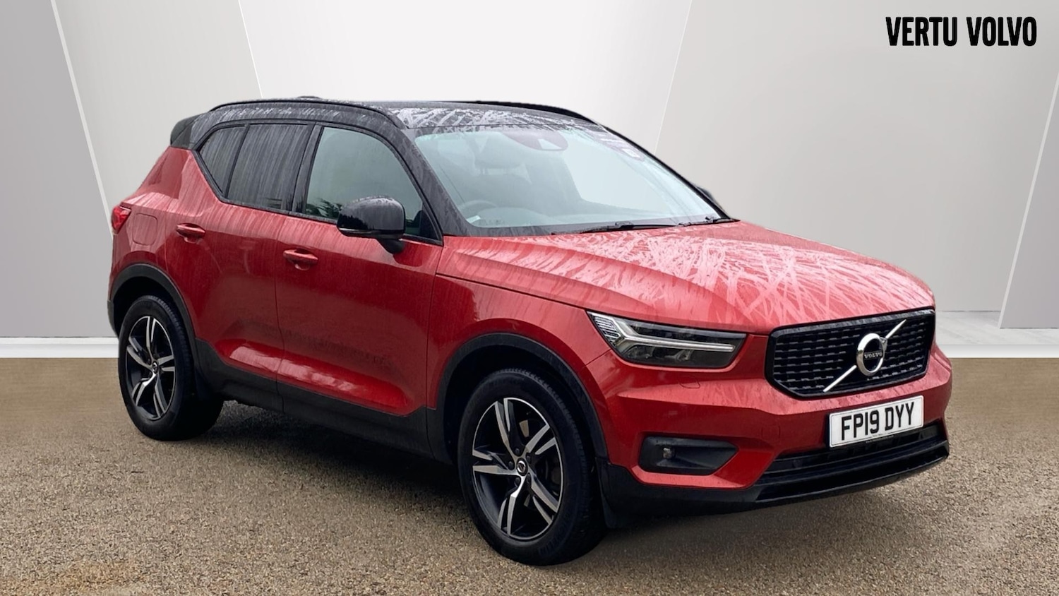 Used Volvo XC40 2019 for sale - 76026026: Photo 1