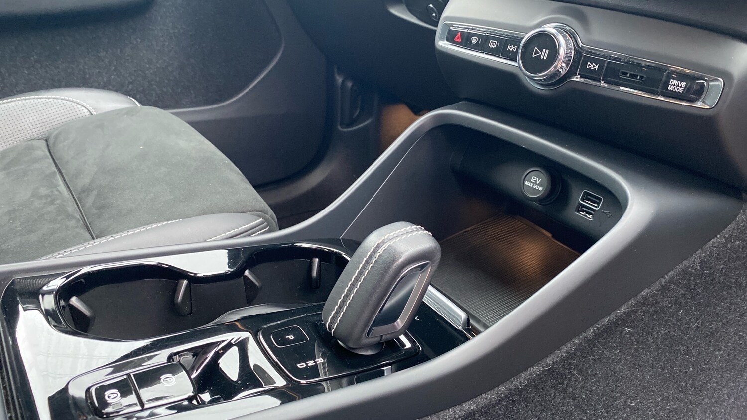 Used Volvo XC40 2019 for sale - 76026026: Photo 14