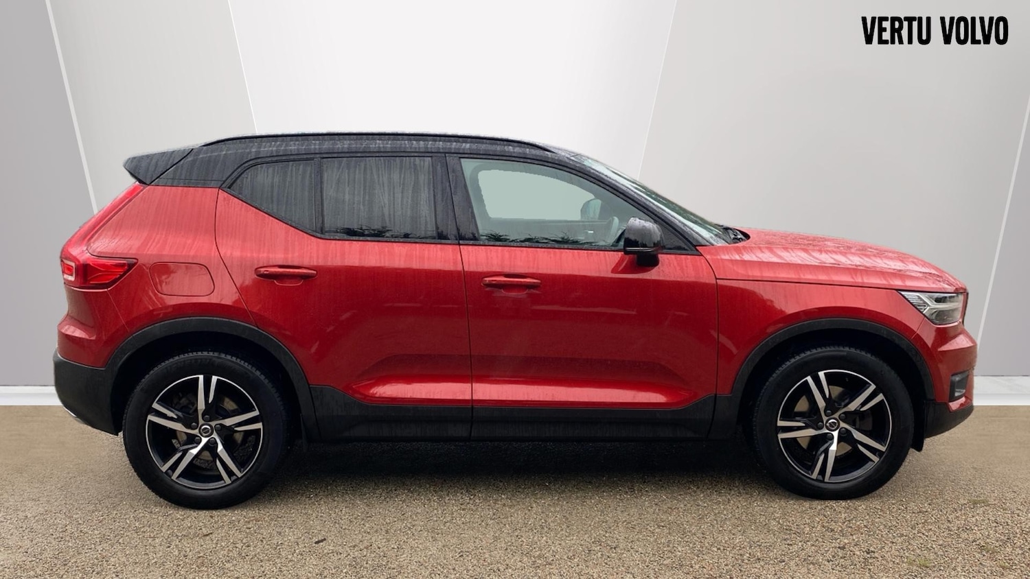 Used Volvo XC40 2019 for sale - 76026026: Photo 3