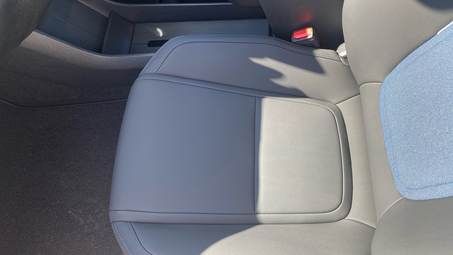 Used Volvo EX30 2025 for sale - 76653285: Photo 27