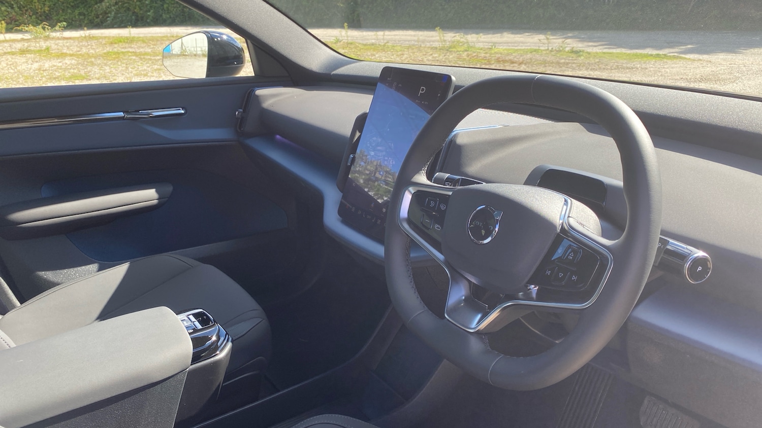 Used Volvo EX30 2025 for sale - 76653285: Photo 5