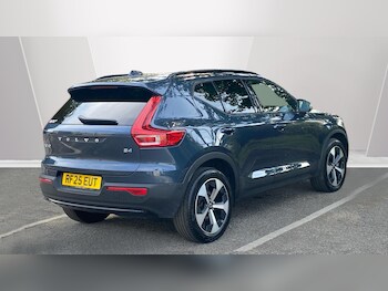 Used Volvo XC40 2025 for sale - 79220143: Photo