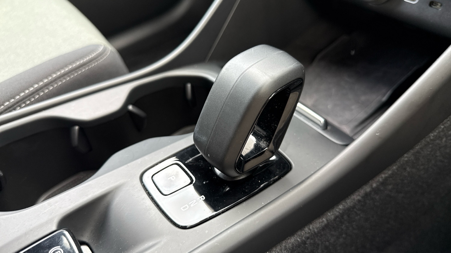 Used Volvo XC40 2023 for sale - 77026036: Photo 14