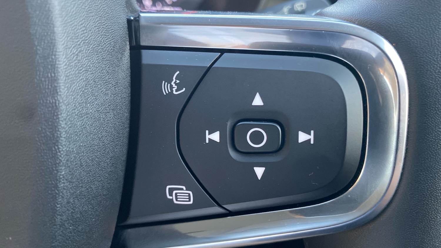 Used Volvo XC40 2021 for sale - 76653290: Photo 19