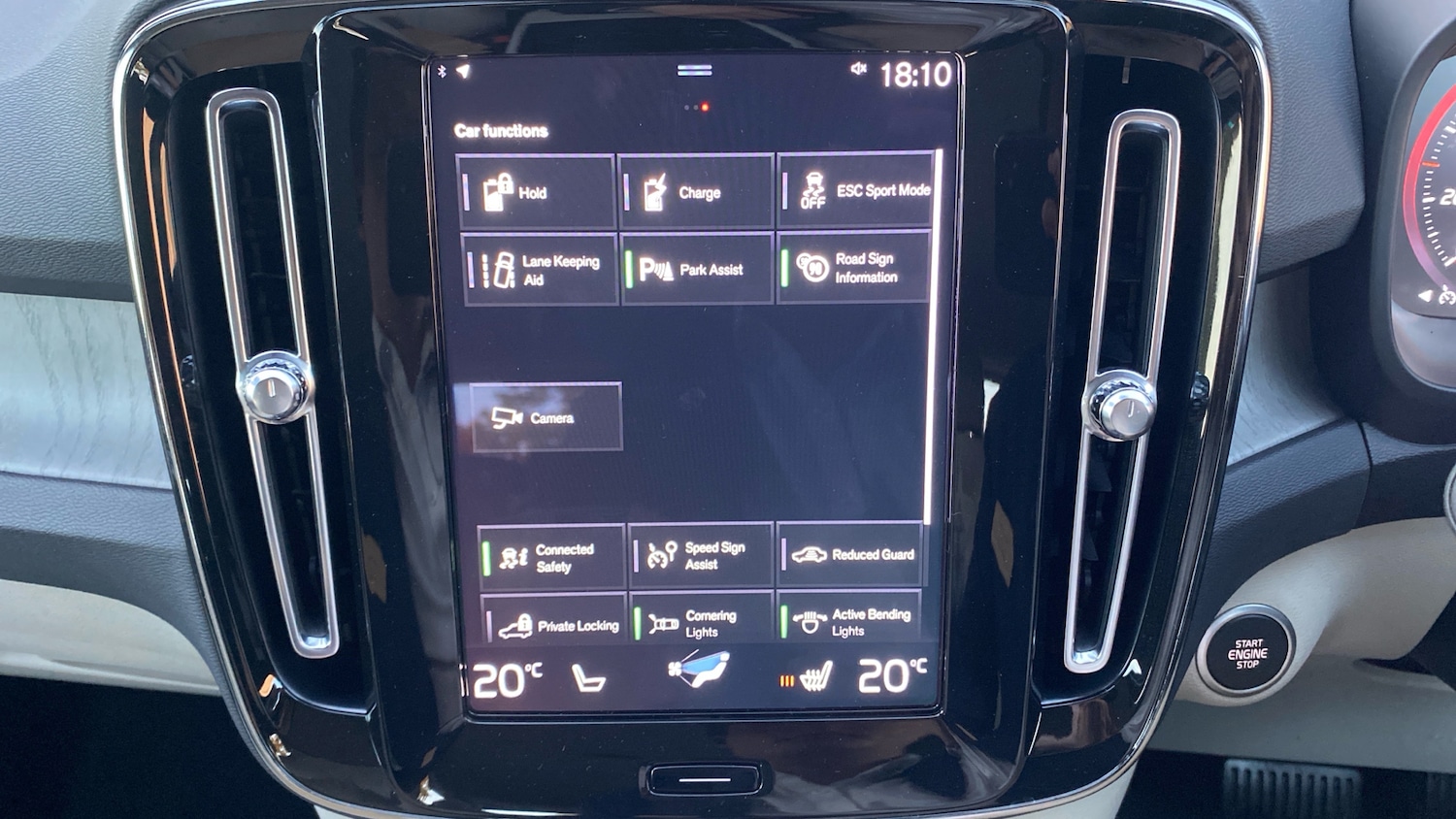 Used Volvo XC40 2021 for sale - 76653290: Photo 21