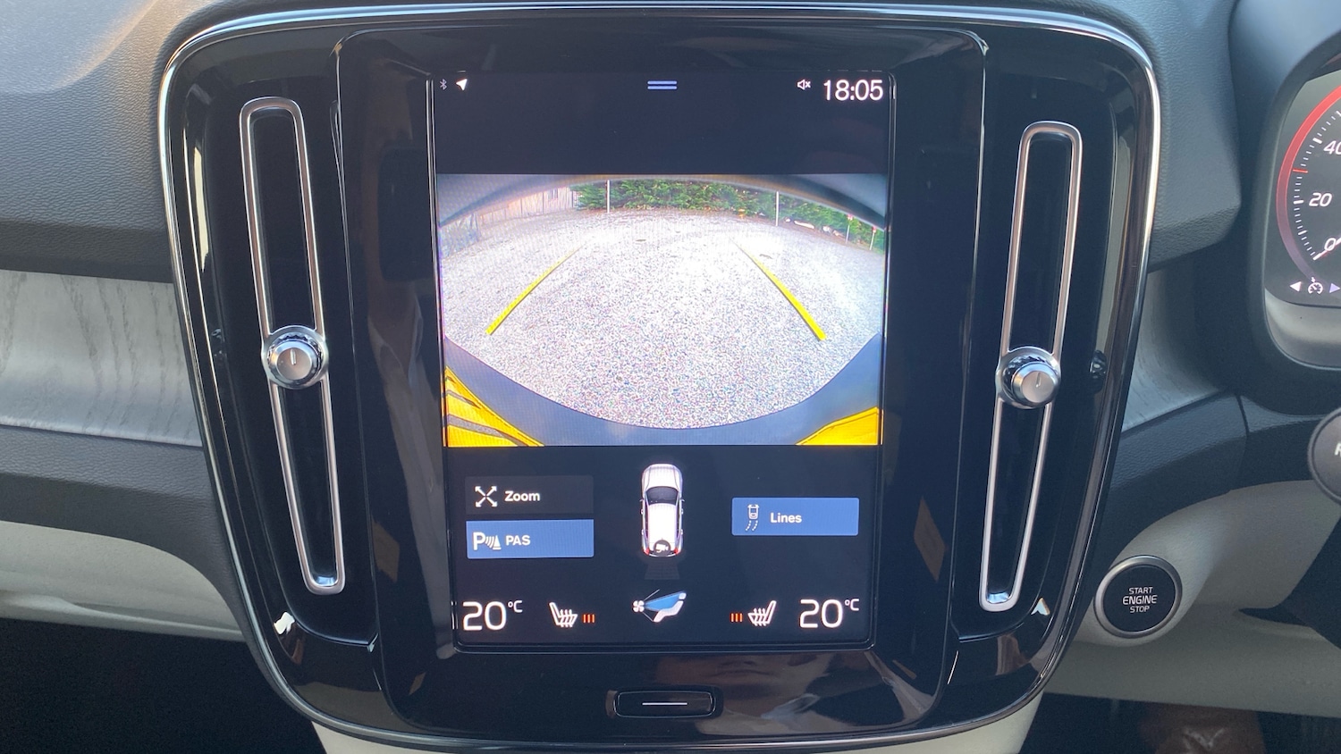 Used Volvo XC40 2021 for sale - 76653290: Photo 32