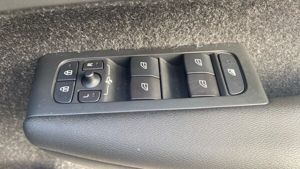 Used Volvo XC40 2019 for sale - 75582353: Photo 28