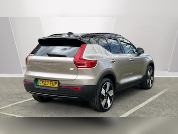 Used Volvo XC40 2023 for sale - 78496772: Photo