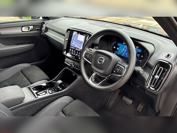 Used Volvo XC40 2025 for sale - 78653086: Photo