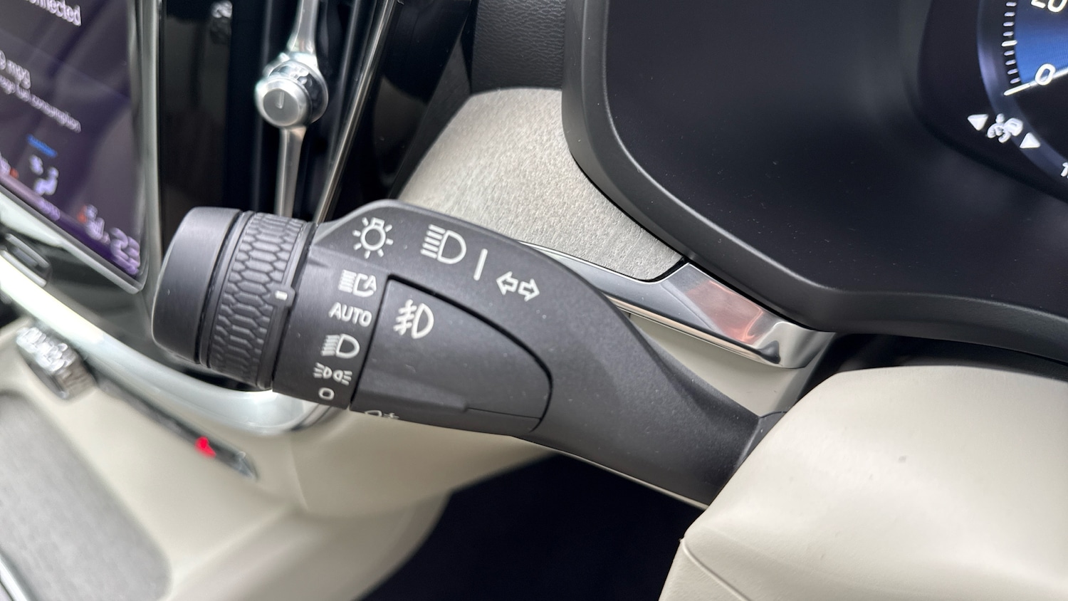 Used Volvo V60 2022 for sale - 77638731: Photo 20