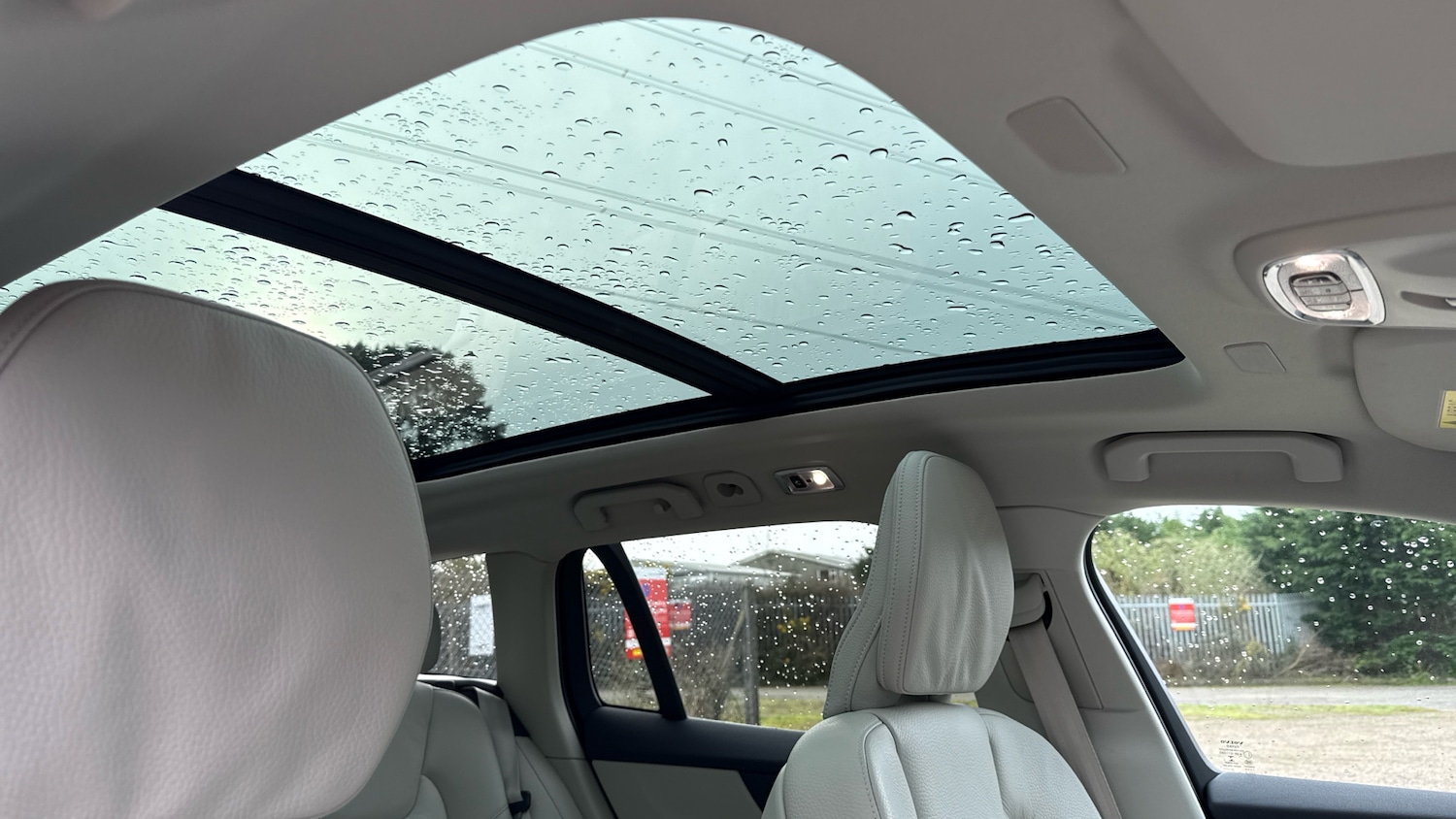 Used Volvo V60 2022 for sale - 77638731: Photo 31