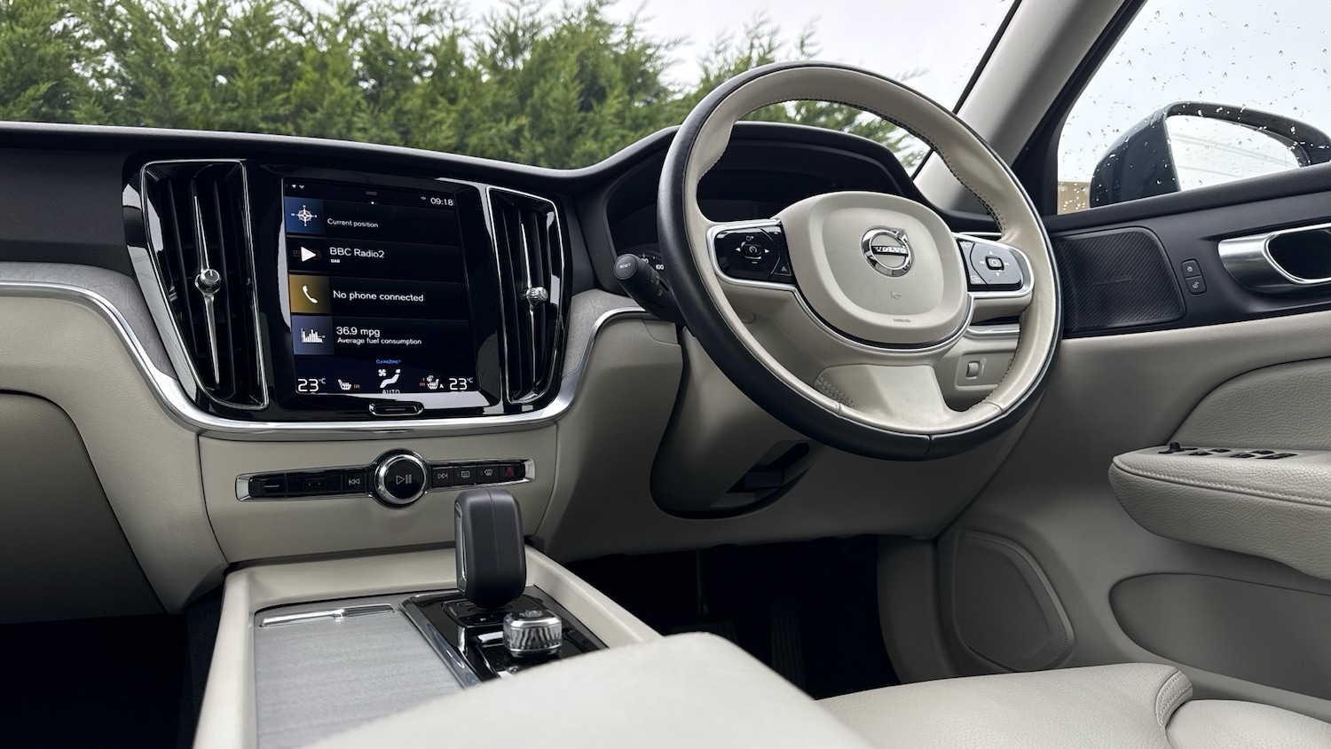 Used Volvo V60 2022 for sale - 77638731: Photo 39