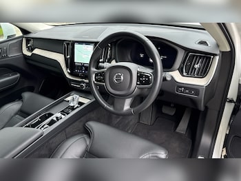 Used Volvo XC60 2022 for sale - 78179501: Photo