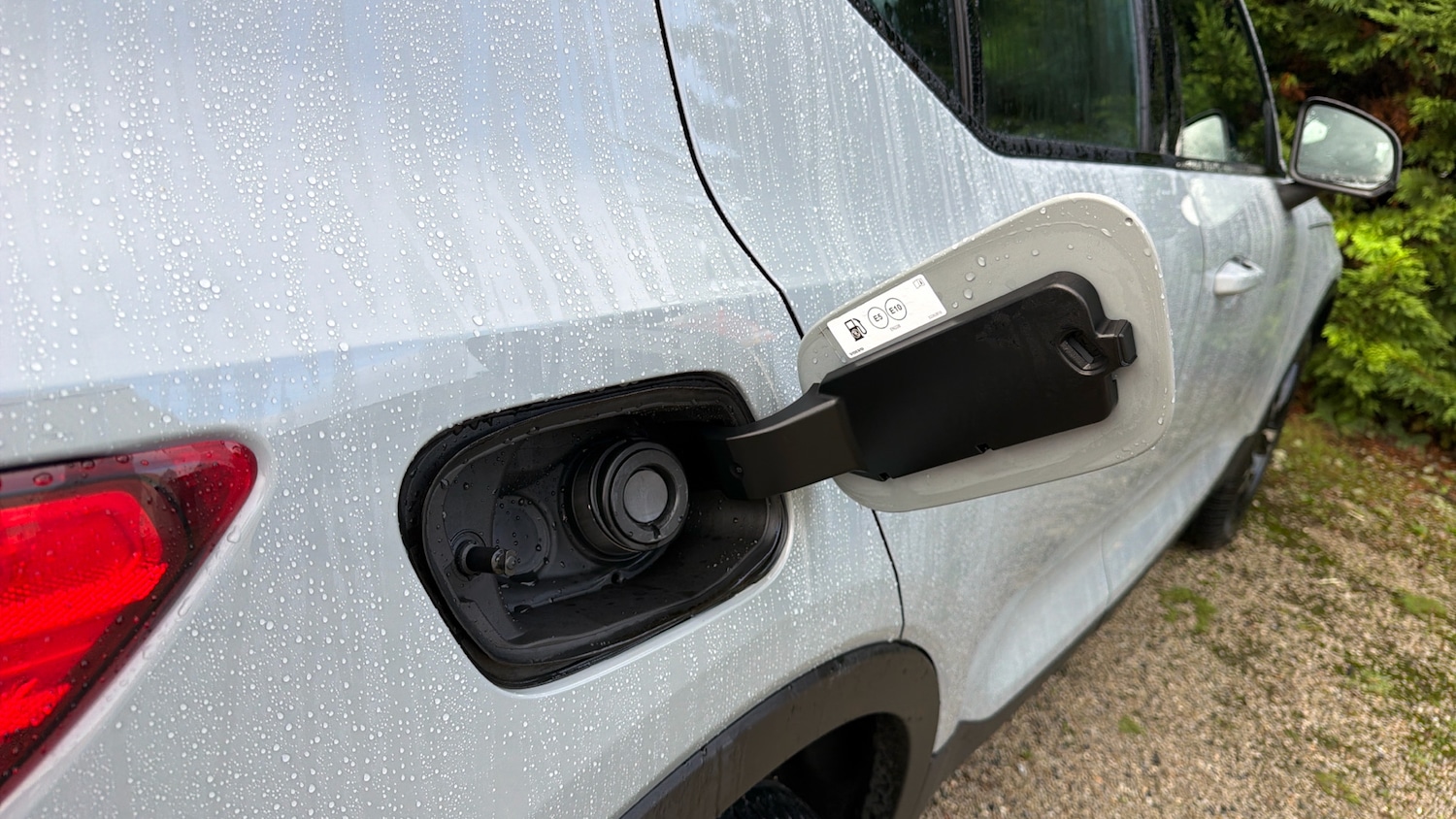 Used Volvo XC40 2023 for sale - 76653223: Photo 16