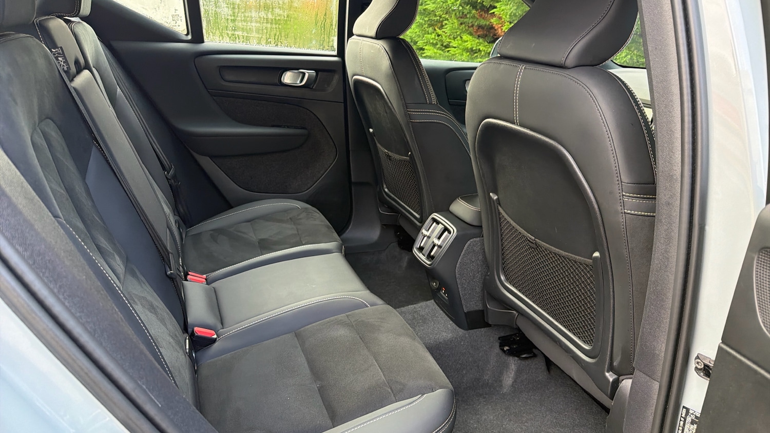 Used Volvo XC40 2023 for sale - 76653223: Photo 6