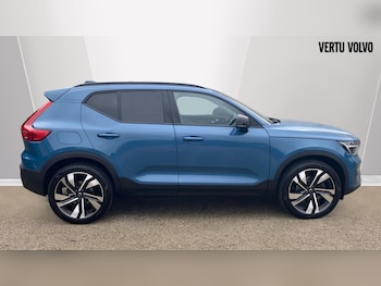 Used Volvo XC40 2024 for sale - 76653325: Photo