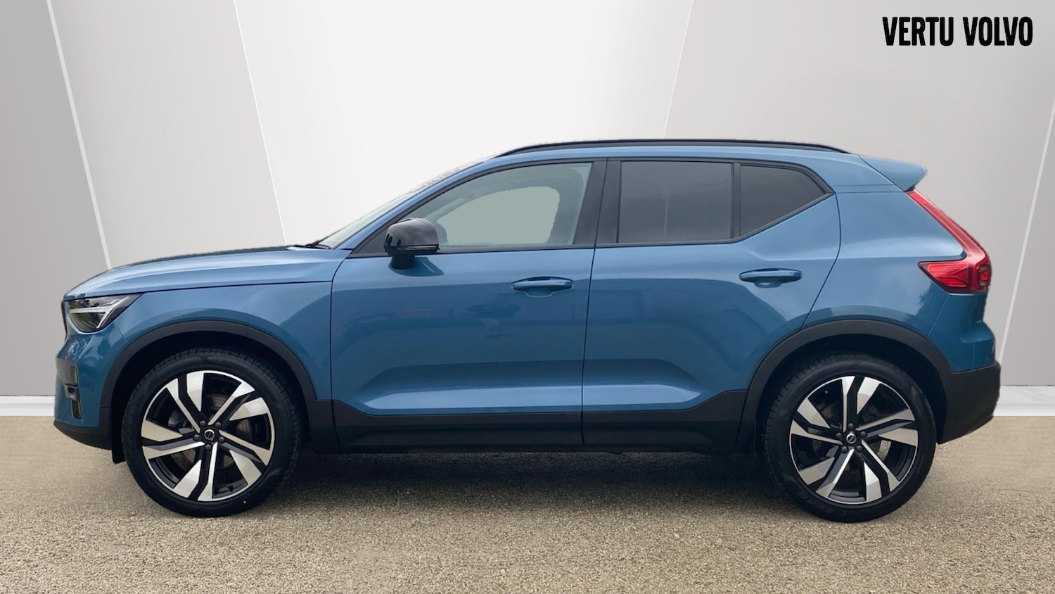 Used Volvo XC40 2024 for sale - 76653325: Photo 8