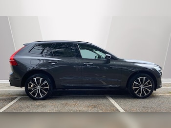 Used Volvo XC60 2023 for sale - 79365911: Photo