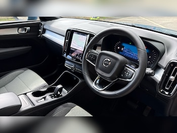 Used Volvo XC40 2022 for sale - 78618417: Photo