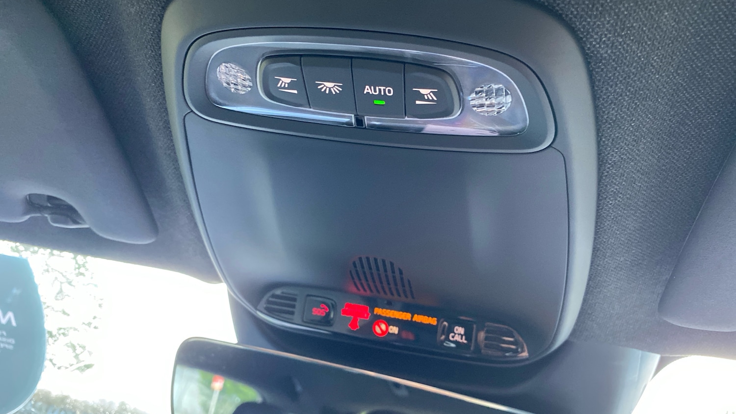 Used Volvo XC40 2023 for sale - 77515361: Photo 26