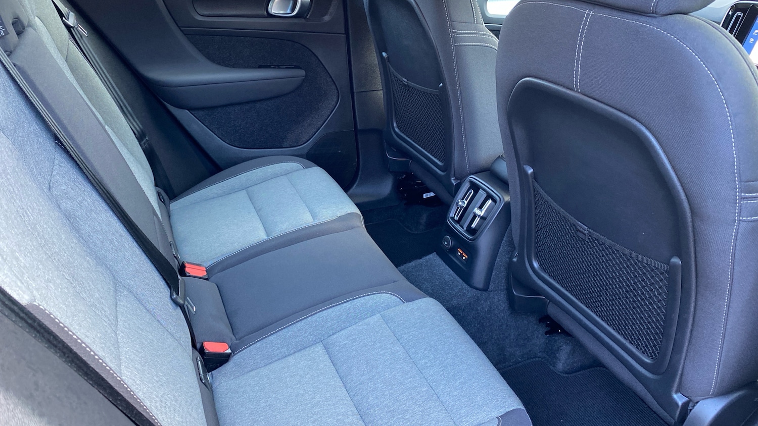 Used Volvo XC40 2023 for sale - 77515361: Photo 30