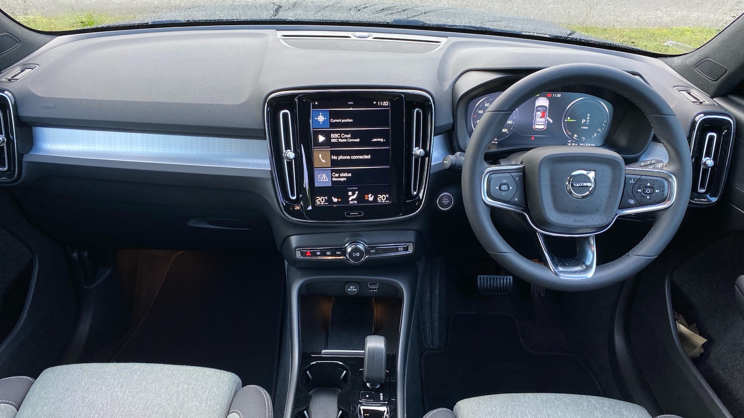 Used Volvo XC40 2023 for sale - 77515361: Photo 5