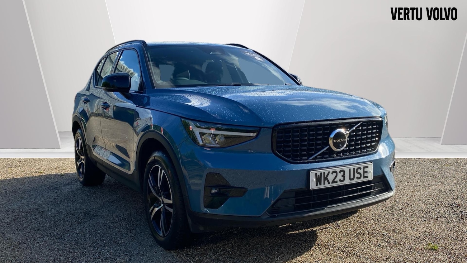 Used Volvo XC40 2023 for sale - 75894384: Photo 1