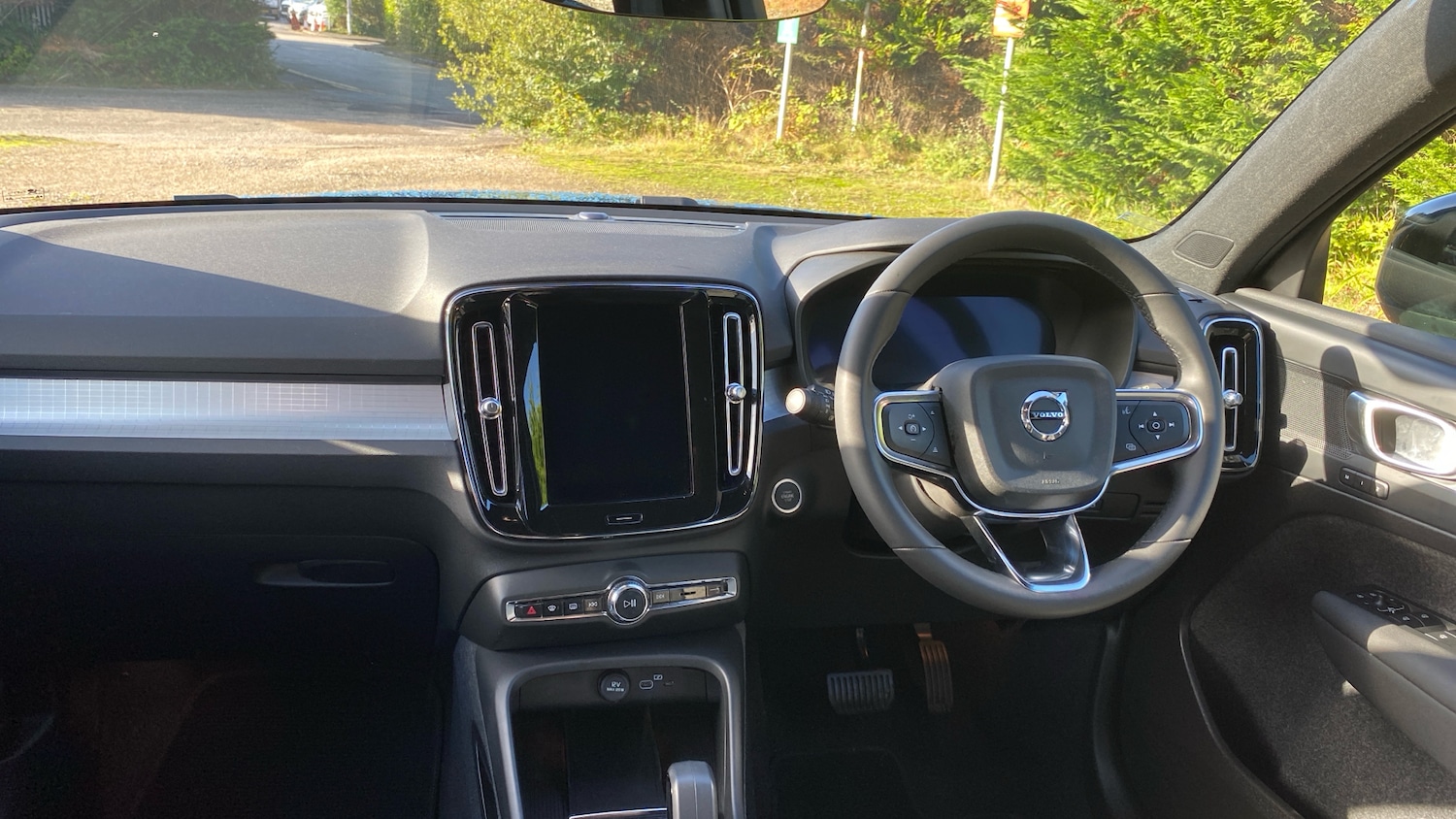 Used Volvo XC40 2023 for sale - 75894384: Photo 20