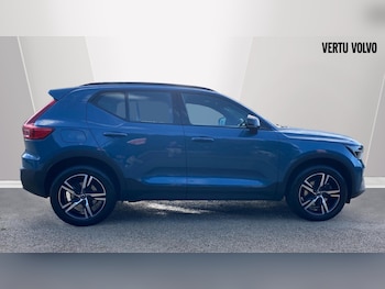 Used Volvo XC40 2023 for sale - 75894384: Photo