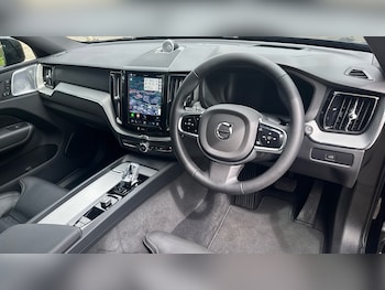 Used Volvo XC60 2024 for sale - 78316511: Photo