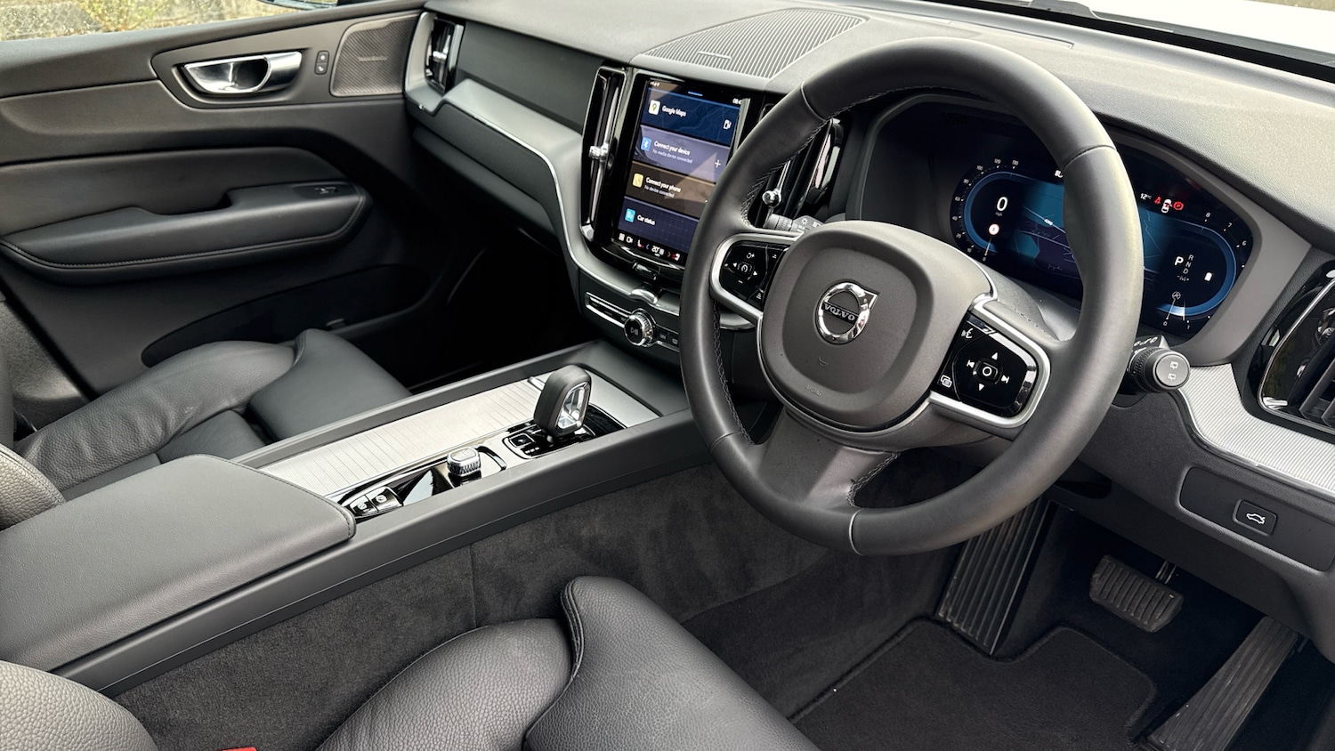 Used Volvo XC60 2024 for sale - 77766175: Photo 4