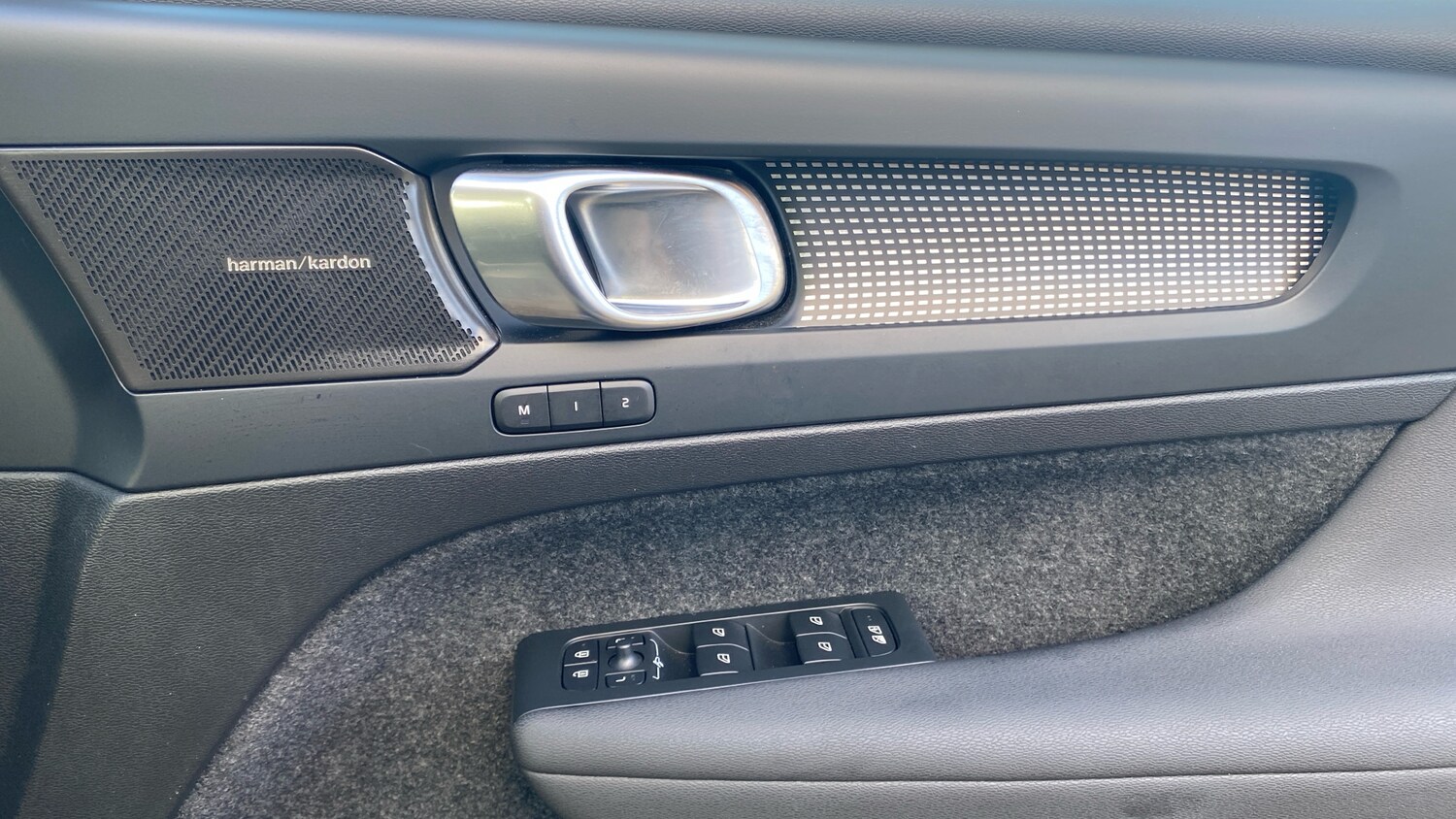 Used Volvo XC40 2022 for sale - 76653310: Photo 29