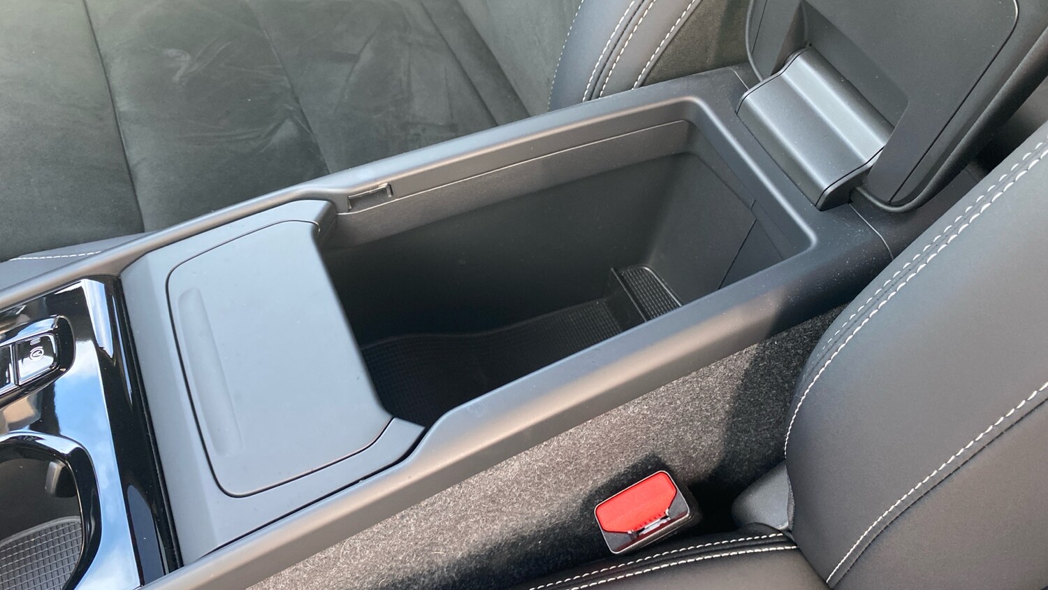 Used Volvo XC40 2022 for sale - 76653310: Photo 50