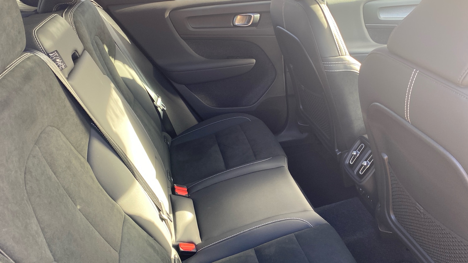 Used Volvo XC40 2022 for sale - 76653310: Photo 6