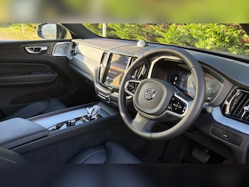 Used Volvo XC60 2025 for sale - 76653308: Photo