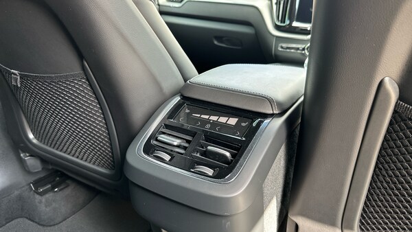 Used Volvo XC60 2024 for sale - 75410386: Photo 34