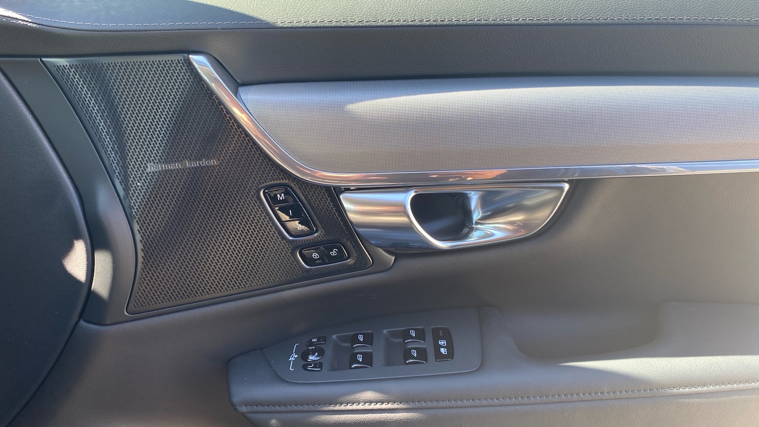 Used Volvo V90 2025 for sale - 77325972: Photo 15