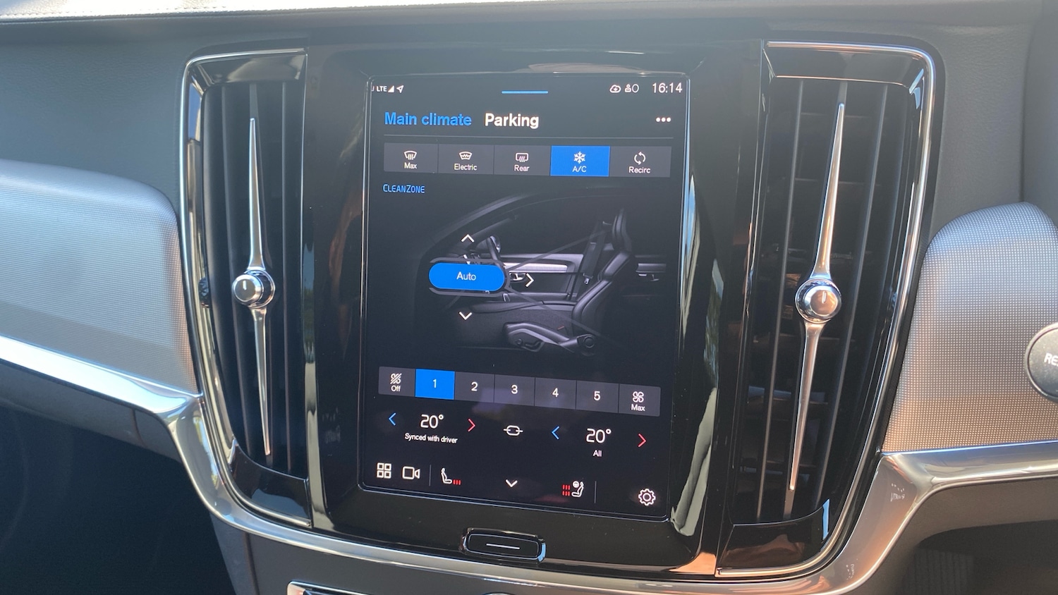 Used Volvo V90 2025 for sale - 77325972: Photo 34