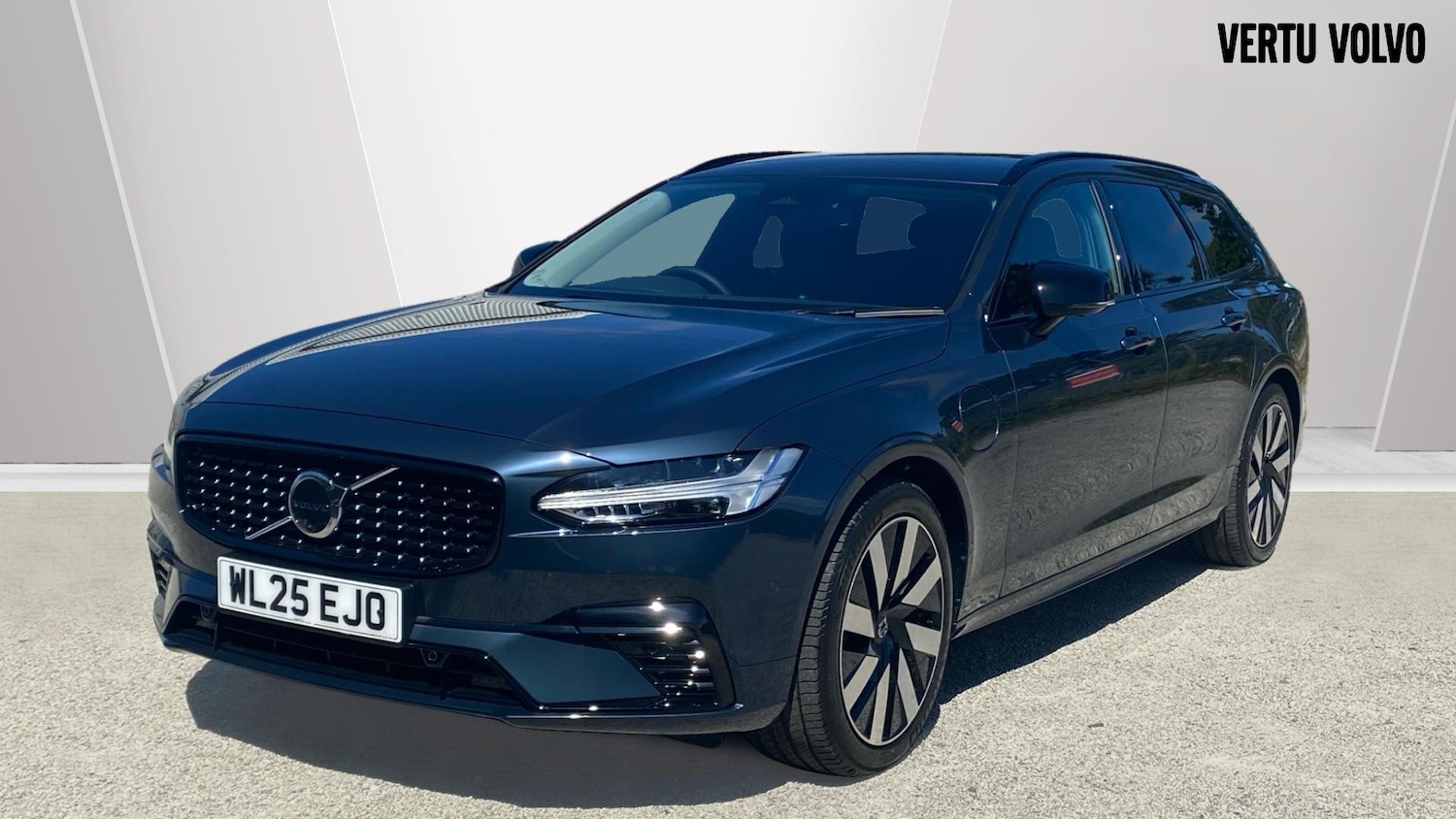 Used Volvo V90 2025 for sale - 77325972: Photo 6