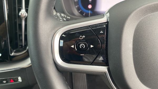 Used Volvo XC60 2022 for sale - 75332963: Photo 18