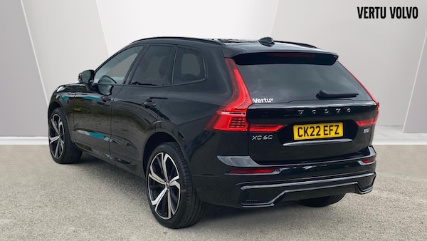 Used Volvo XC60 2022 for sale - 75332963: Photo 2