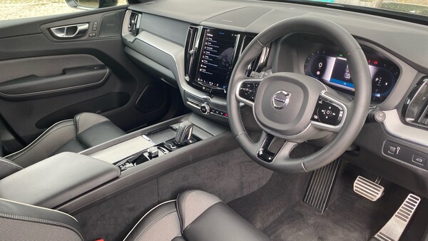 Used Volvo XC60 2022 for sale - 75332963: Photo 5